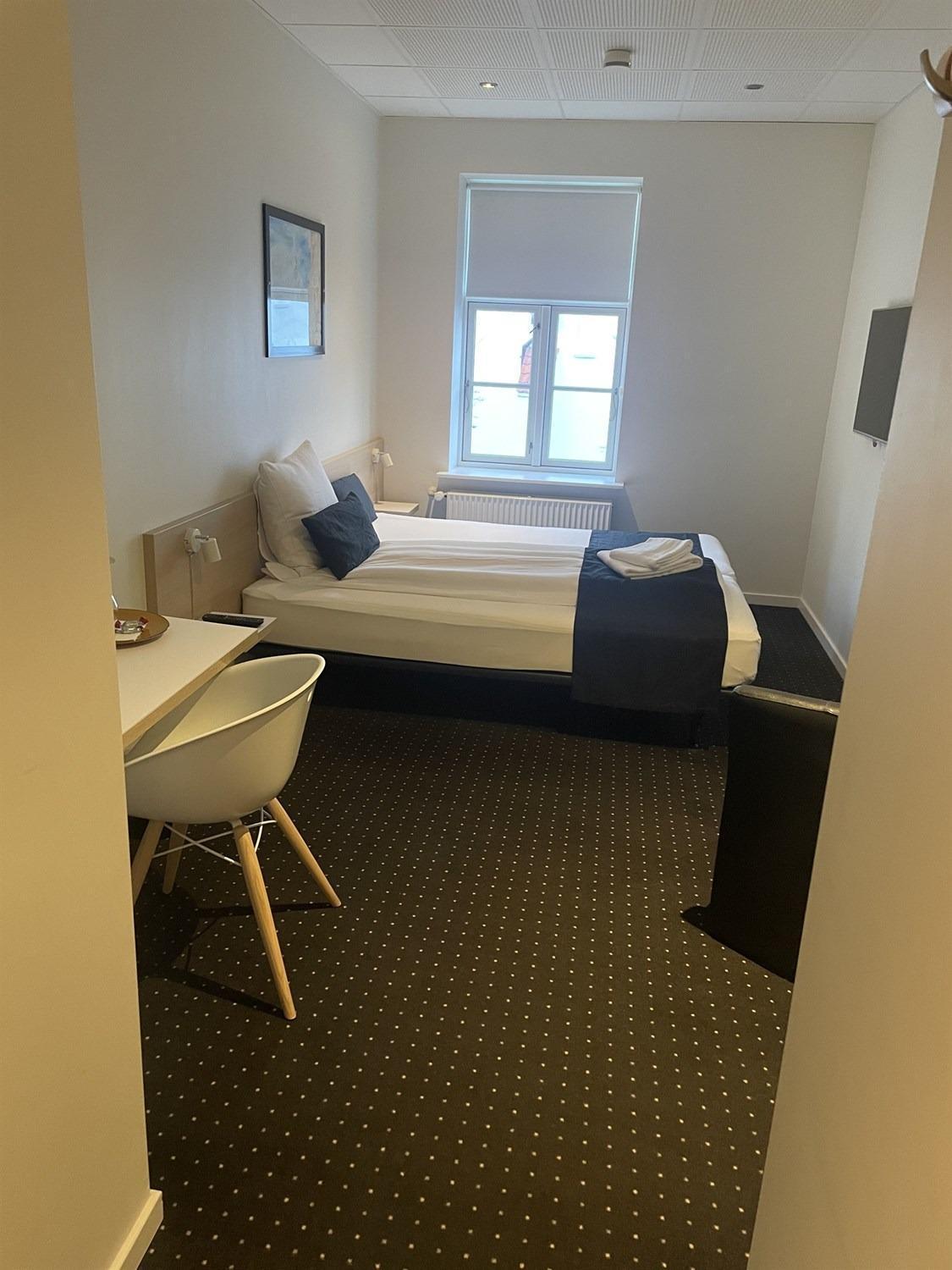 למביג Hotel Tante מראה חיצוני תמונה